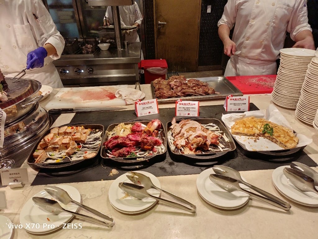 【台北吃到飽】美福彩匯午餐20訪，楓味獨具美食節，金卡會員買一送一