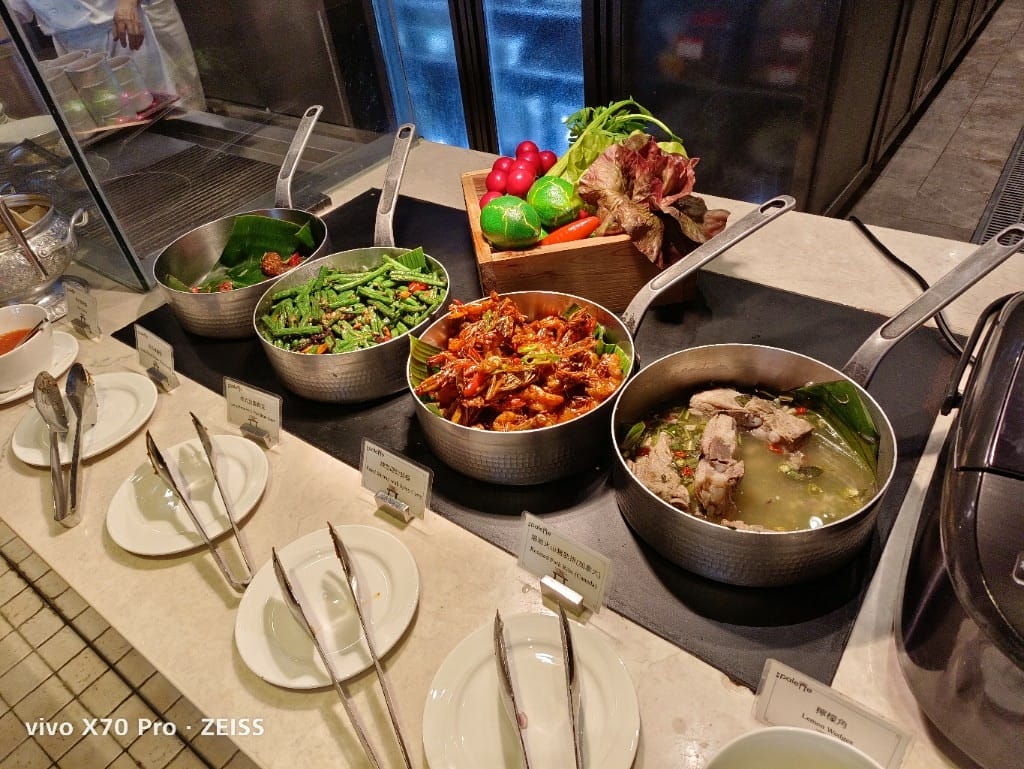【台北吃到飽】美福彩匯午餐20訪，楓味獨具美食節，金卡會員買一送一