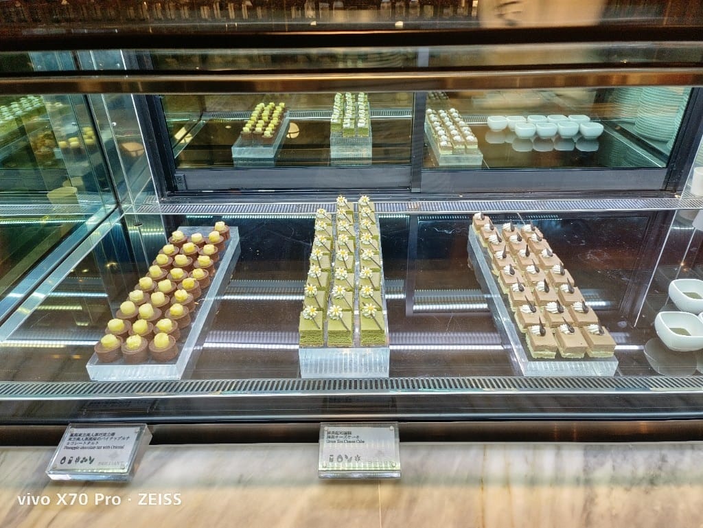 【台北吃到飽】JR東日本大飯店，鉑麗安全日餐廳買一送一！