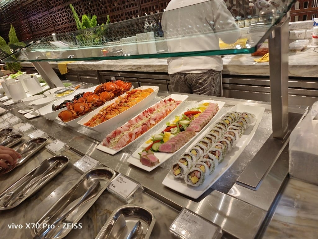 【台北吃到飽】JR東日本大飯店，鉑麗安全日餐廳買一送一！