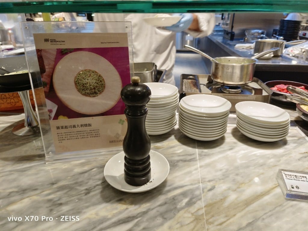 【台北吃到飽】JR東日本大飯店，鉑麗安全日餐廳買一送一！