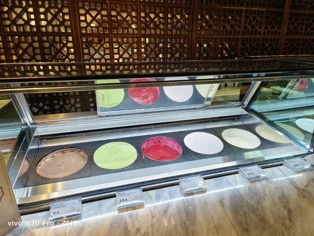 【台北吃到飽】JR東日本大飯店，鉑麗安全日餐廳買一送一！