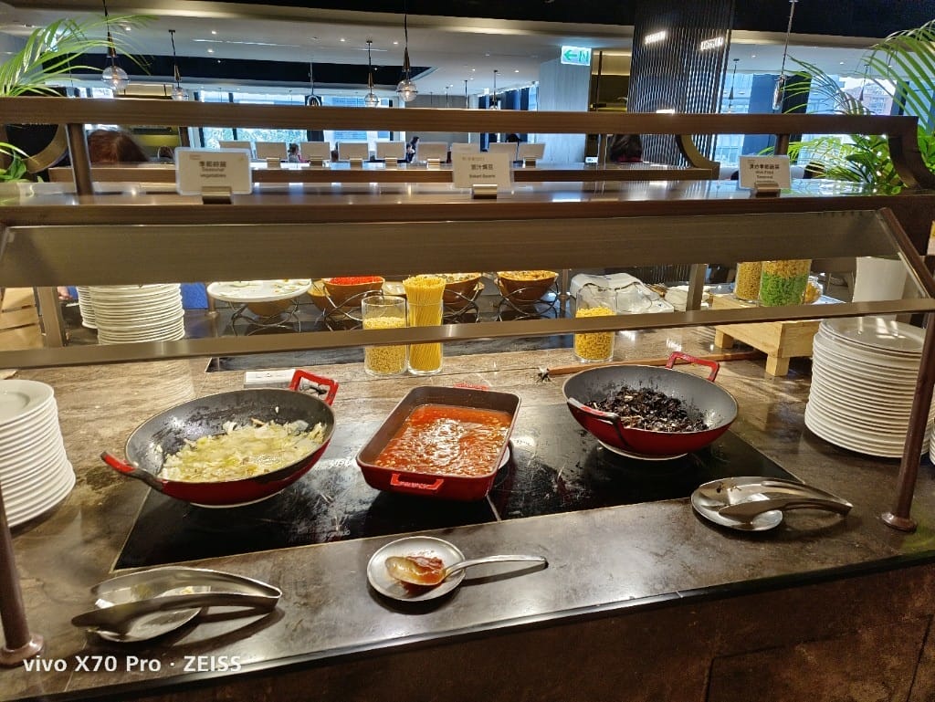 【板橋吃到飽】新板希爾頓悅市集早餐Buffet