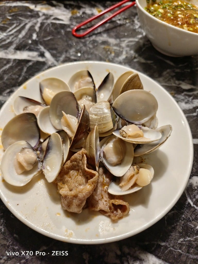 【台北吃到飽】 辛殿麻辣鍋，牛小排和牛舌自由，美味依舊！