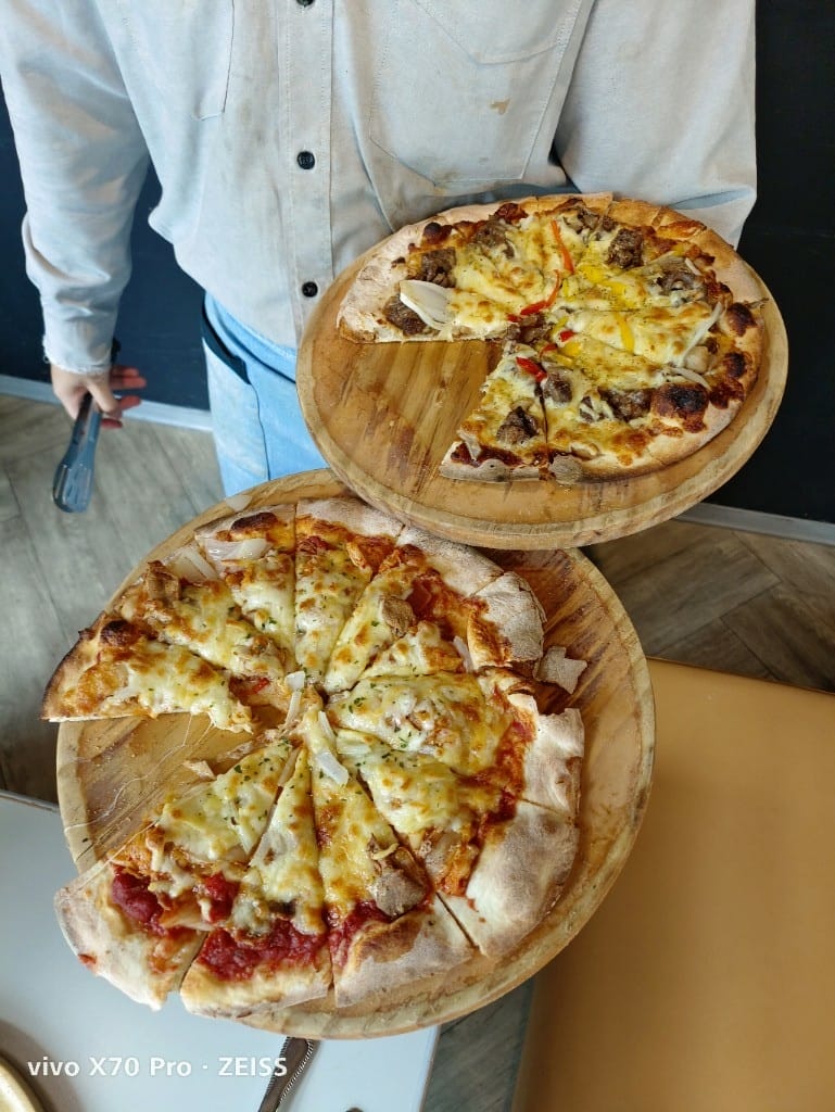 【新莊吃到飽】鬥牛士義式廚房,回味一下美味的Pizza及炸雞們❤️ - 第8張圖 【新莊吃到飽】鬥牛士義式廚房,回味一下美味的Pizza及炸雞們❤️