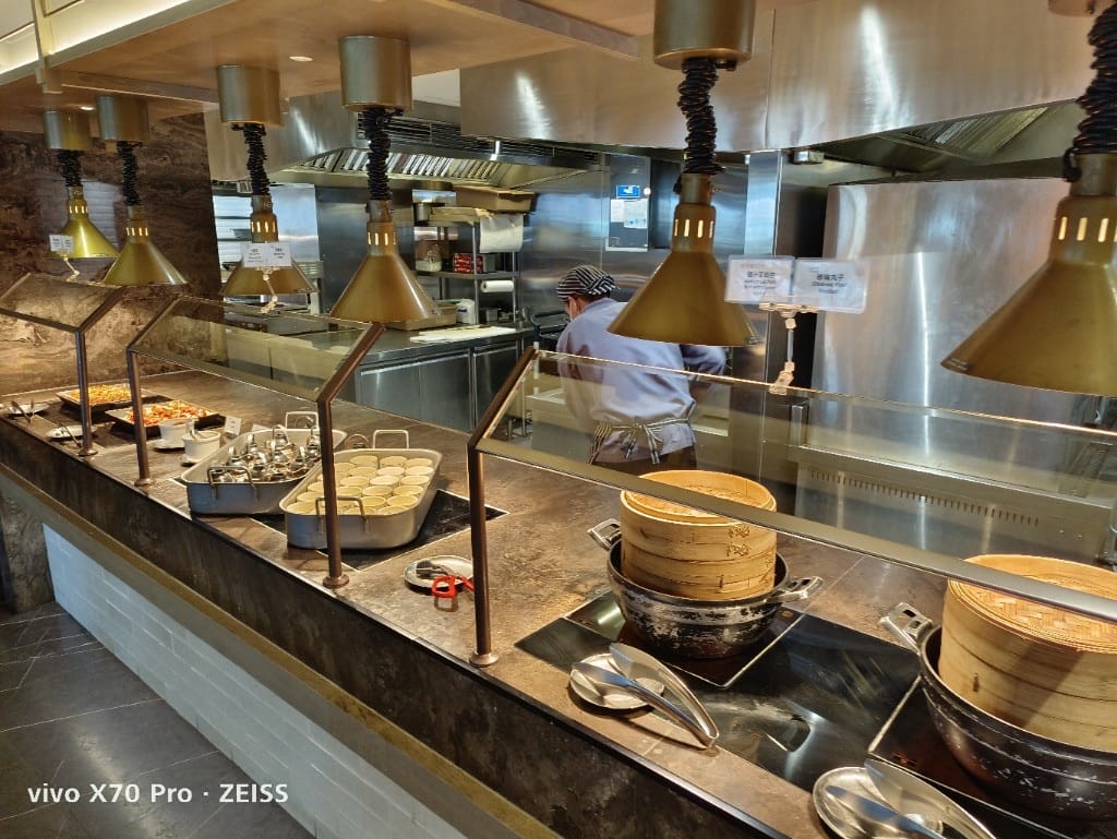 【板橋吃到飽】新板希爾頓悅市集午餐Buffet,兩人同行一人半價 - 第5張圖 【板橋吃到飽】新板希爾頓悅市集午餐Buffet,兩人同行一人半價