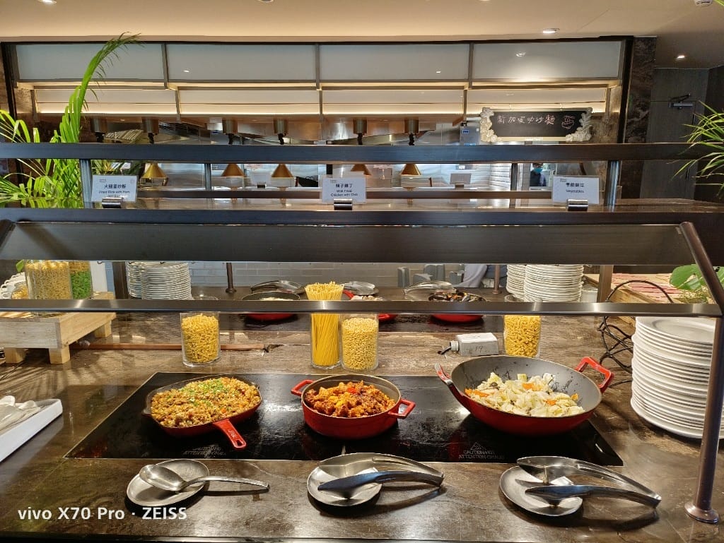 【板橋吃到飽】新板希爾頓悅市集午餐Buffet,兩人同行一人半價 - 第12張圖 【板橋吃到飽】新板希爾頓悅市集午餐Buffet,兩人同行一人半價