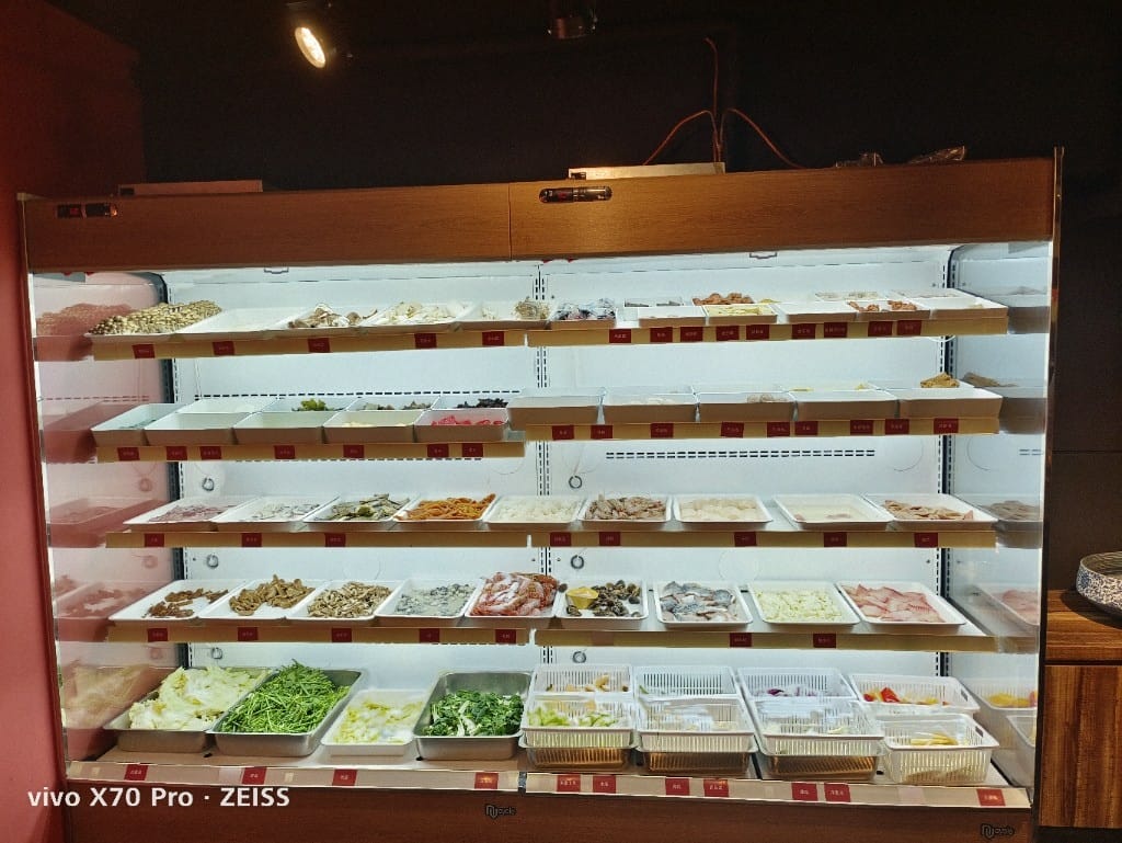 【台北吃到飽】豪饌頂級麻辣火鍋吃到飽，$988龍蝦吃到飽哦！