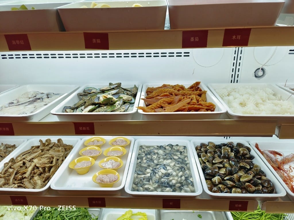 【台北吃到飽】豪饌頂級麻辣火鍋吃到飽，$988龍蝦吃到飽哦！