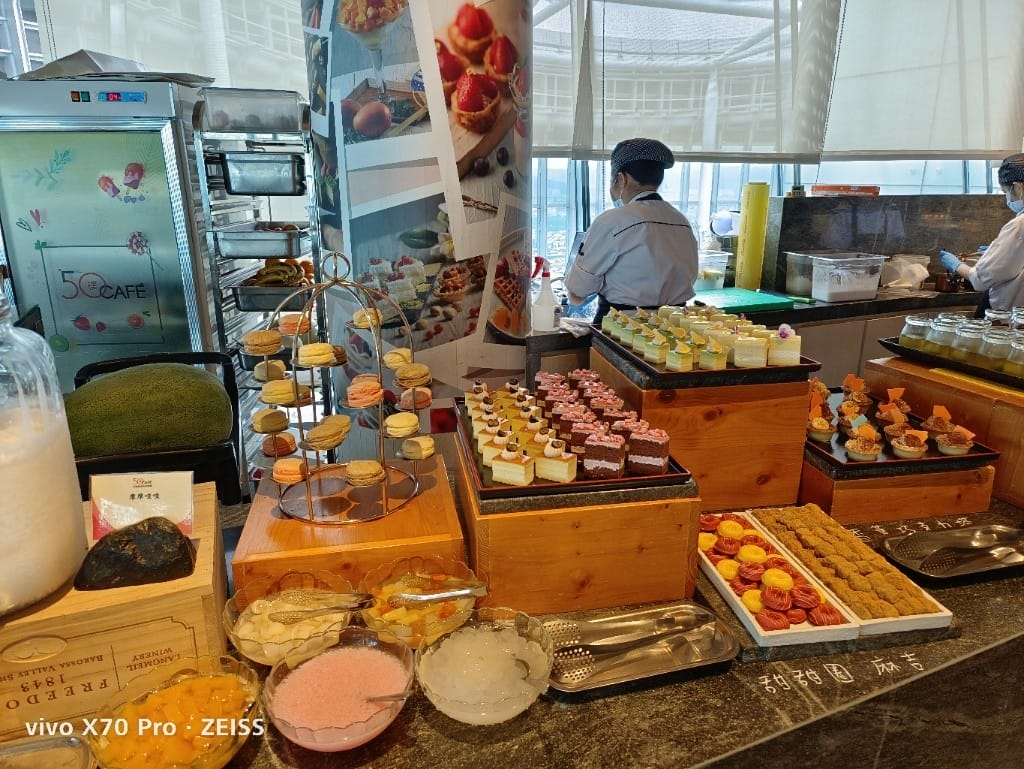 【板橋吃到飽】Mega50餐飲及宴會50樓Cafe買一送一午餐 - 第29張圖 【板橋吃到飽】Mega50餐飲及宴會50樓Cafe買一送一午餐