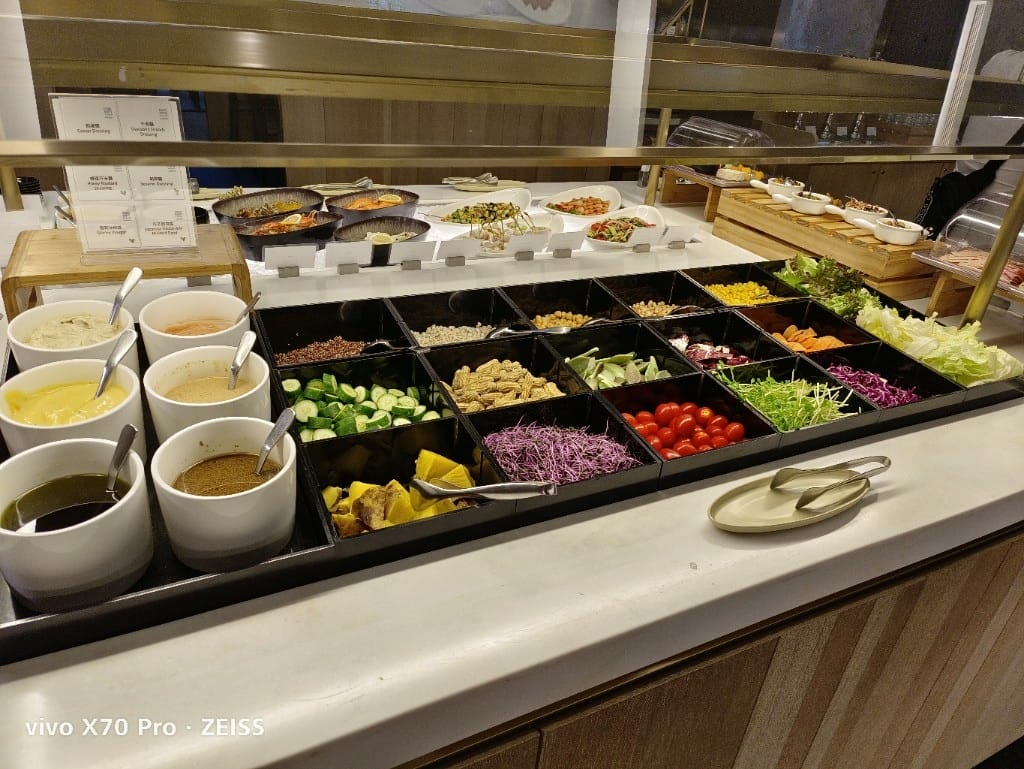 【林口吃到飽】TheEatery宜客樂西餐廳，有威靈頓牛排的semi-buffet 耶！