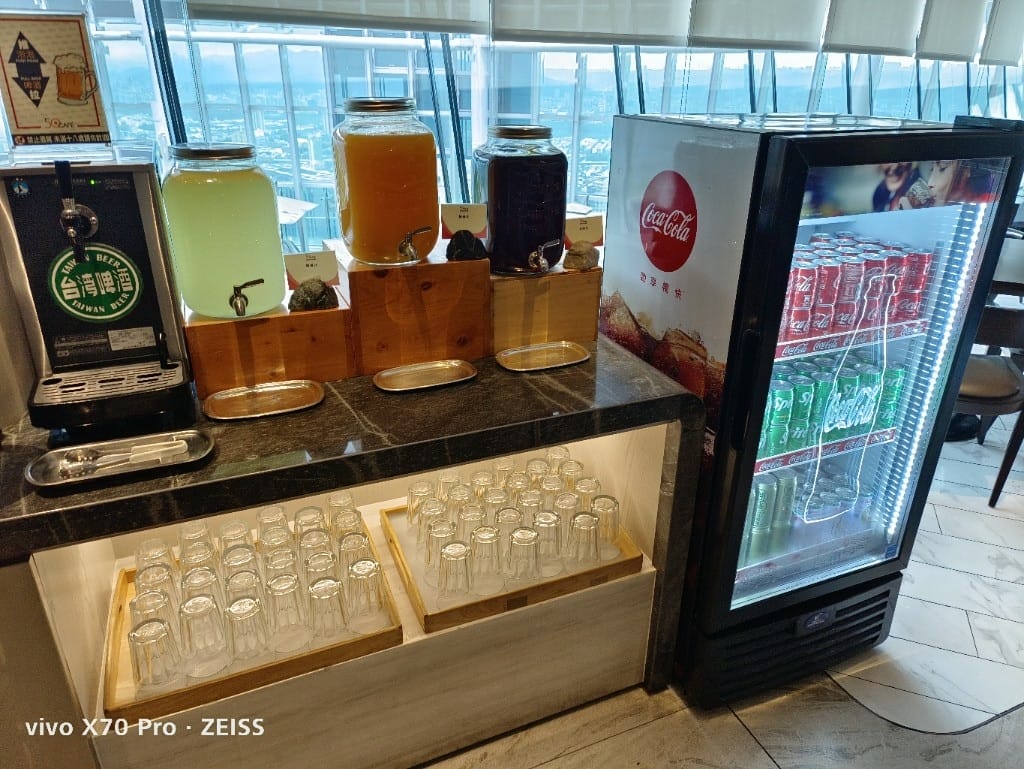【板橋吃到飽】Mega50餐飲及宴會50樓Cafe買一送一午餐 - 第35張圖 【板橋吃到飽】Mega50餐飲及宴會50樓Cafe買一送一午餐