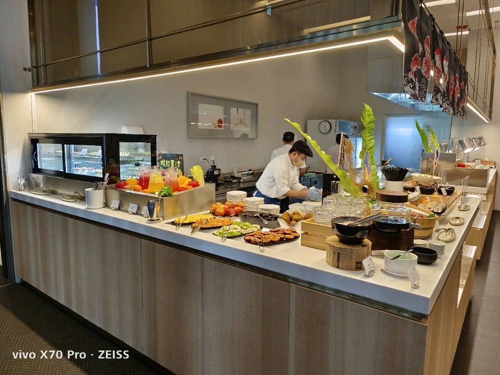【林口吃到飽】TheEatery宜客樂西餐廳，有威靈頓牛排的semi-buffet 耶！