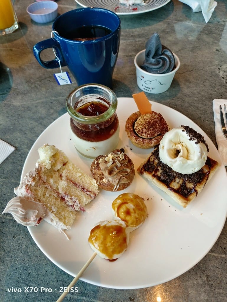【板橋吃到飽】Mega50餐飲及宴會50樓Cafe買一送一午餐 - 第33張圖 【板橋吃到飽】Mega50餐飲及宴會50樓Cafe買一送一午餐
