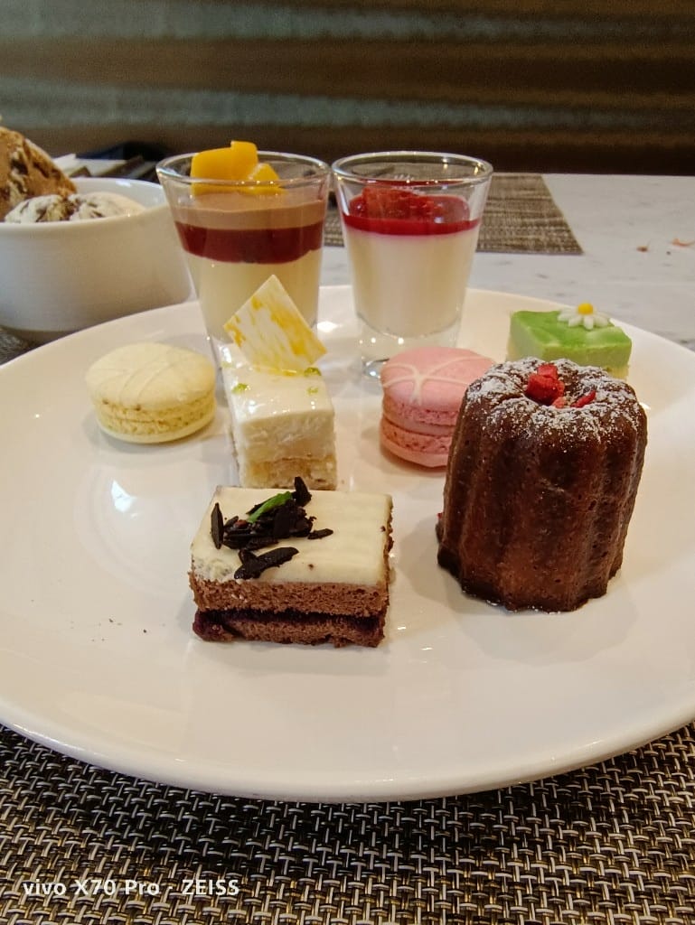【林口吃到飽】TheEatery宜客樂西餐廳，有威靈頓牛排的semi-buffet 耶！