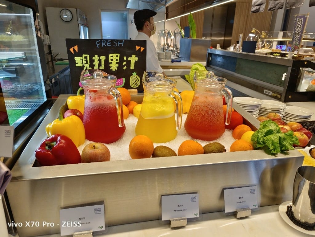 【林口吃到飽】TheEatery宜客樂西餐廳，有威靈頓牛排的semi-buffet 耶！