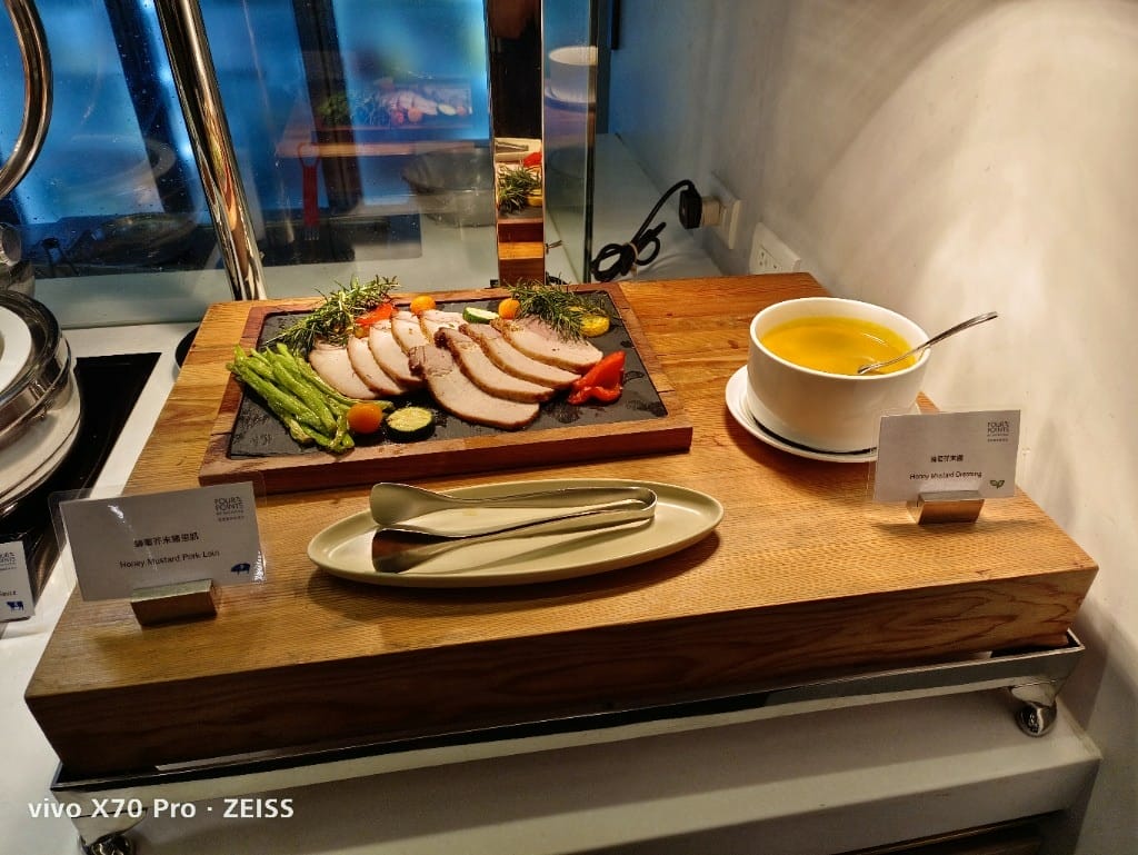 【林口吃到飽】TheEatery宜客樂西餐廳，有威靈頓牛排的semi-buffet 耶！