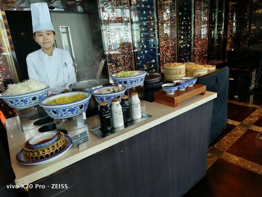【香港吃到飽】香港麗思卡爾頓酒店行政酒廊早餐，香檳自由從早開始！20230416
