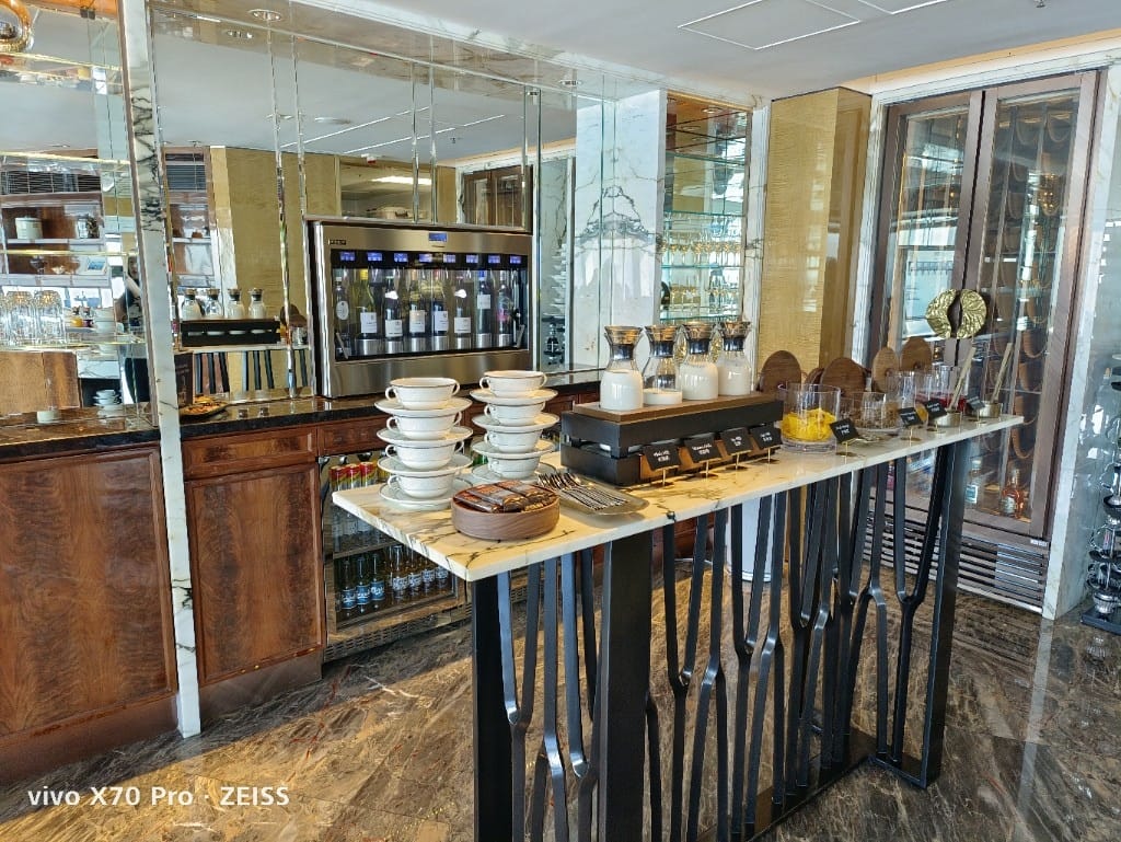 【香港吃到飽】香港麗思卡爾頓酒店行政酒廊早餐，香檳自由從早開始！20230416