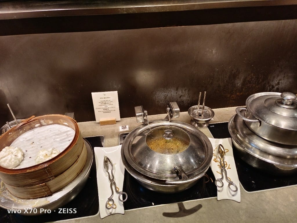 【香港吃到飽】香港機場國泰航空玉衡堂貴賓室，擔仔麵好好吃❤️