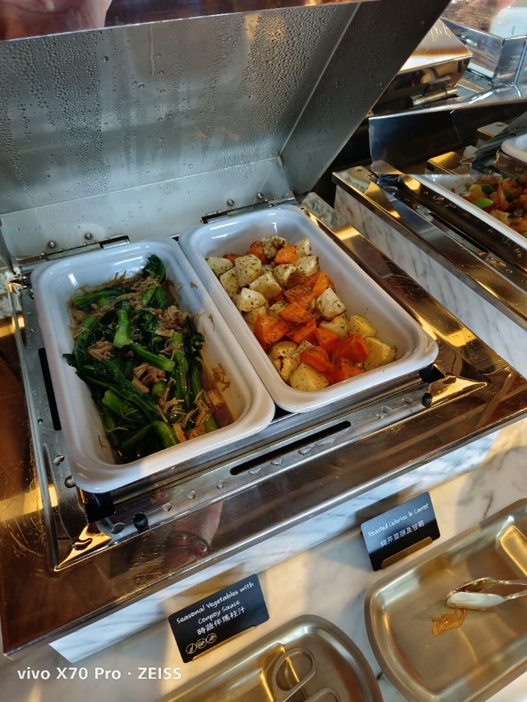 【香港吃到飽】香港麗思卡爾頓酒店行政酒廊午餐，香檳自由！20230416
