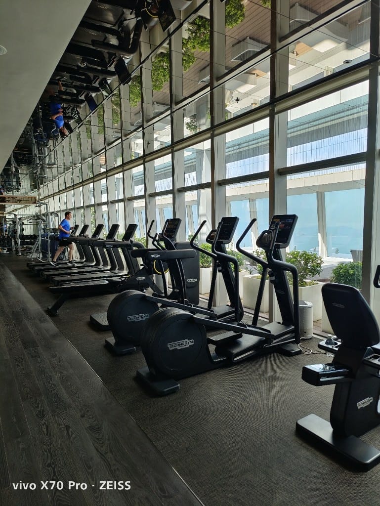 【香港住宿】香港麗思卡爾頓酒店,行政尊貴海景房開箱 - 第23張圖 【香港住宿】香港麗思卡爾頓酒店,行政尊貴海景房開箱