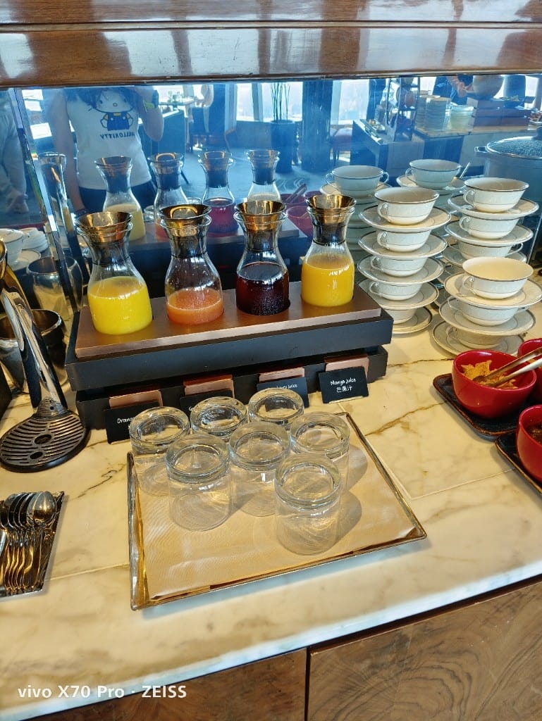 【香港吃到飽】香港麗思卡爾頓酒店行政酒廊早餐，香檳自由從早開始！20230416