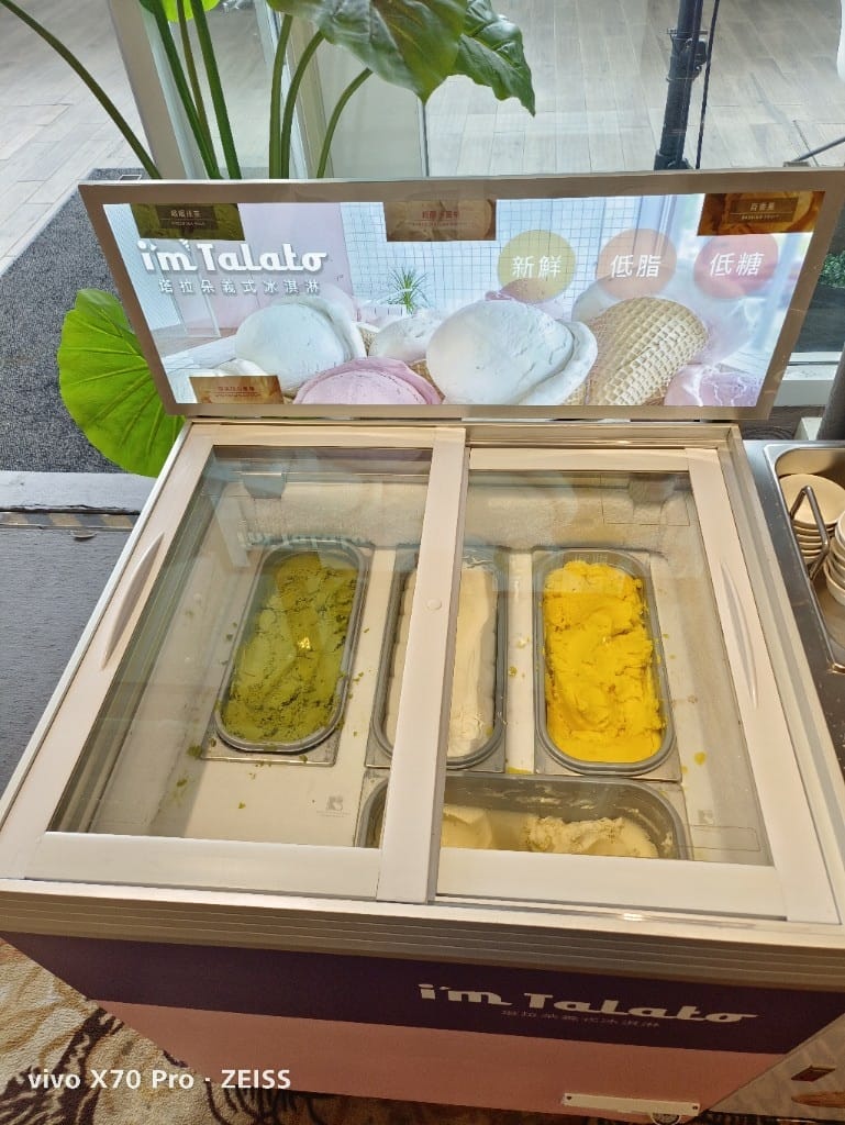【新莊吃到飽】峇里斯南洋海鮮總匯5訪，慶週年買一送一囉