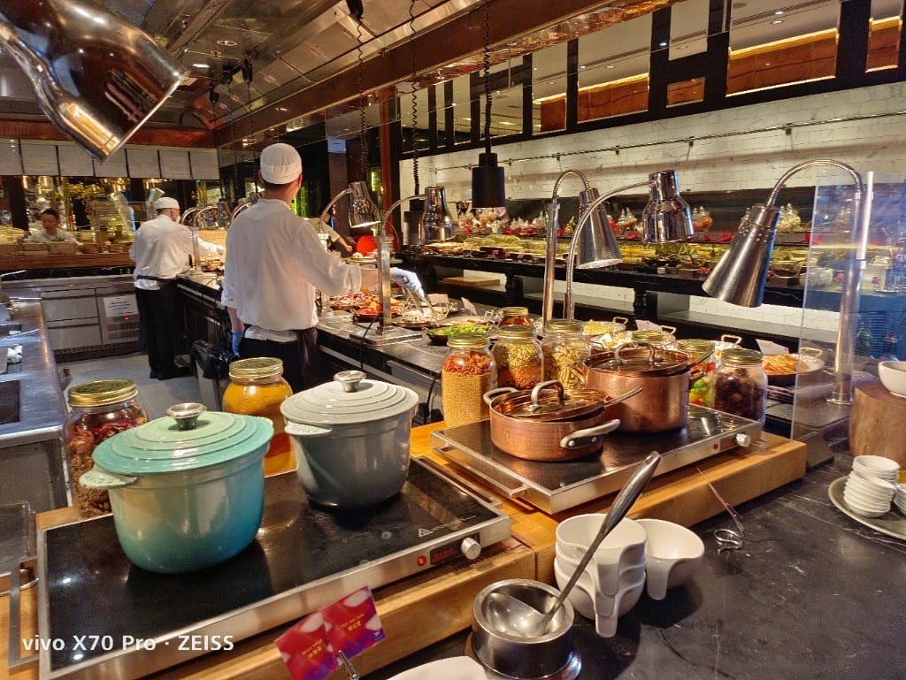 【香港吃到飽】香港W酒店Kitchen早餐，超豐富的自助早餐！20230415