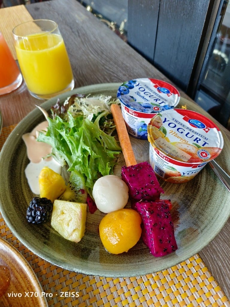 【香港吃到飽】香港W酒店Kitchen早餐，超豐富的自助早餐！20230415