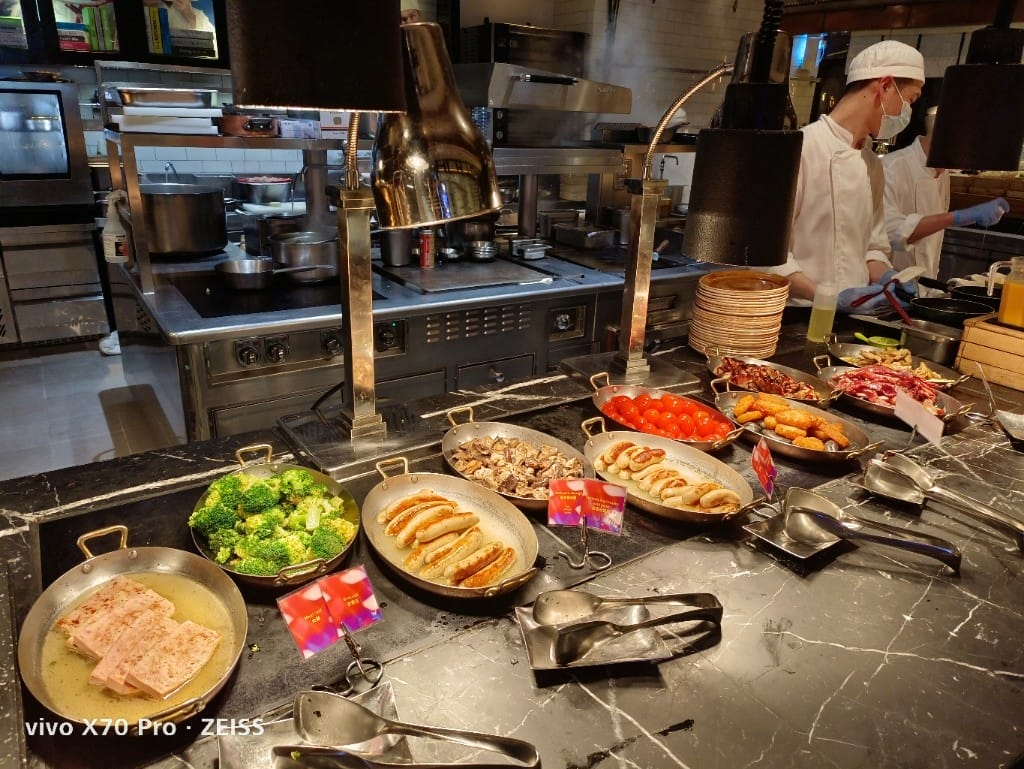 【香港吃到飽】香港W酒店Kitchen早餐，超豐富的自助早餐！20230415