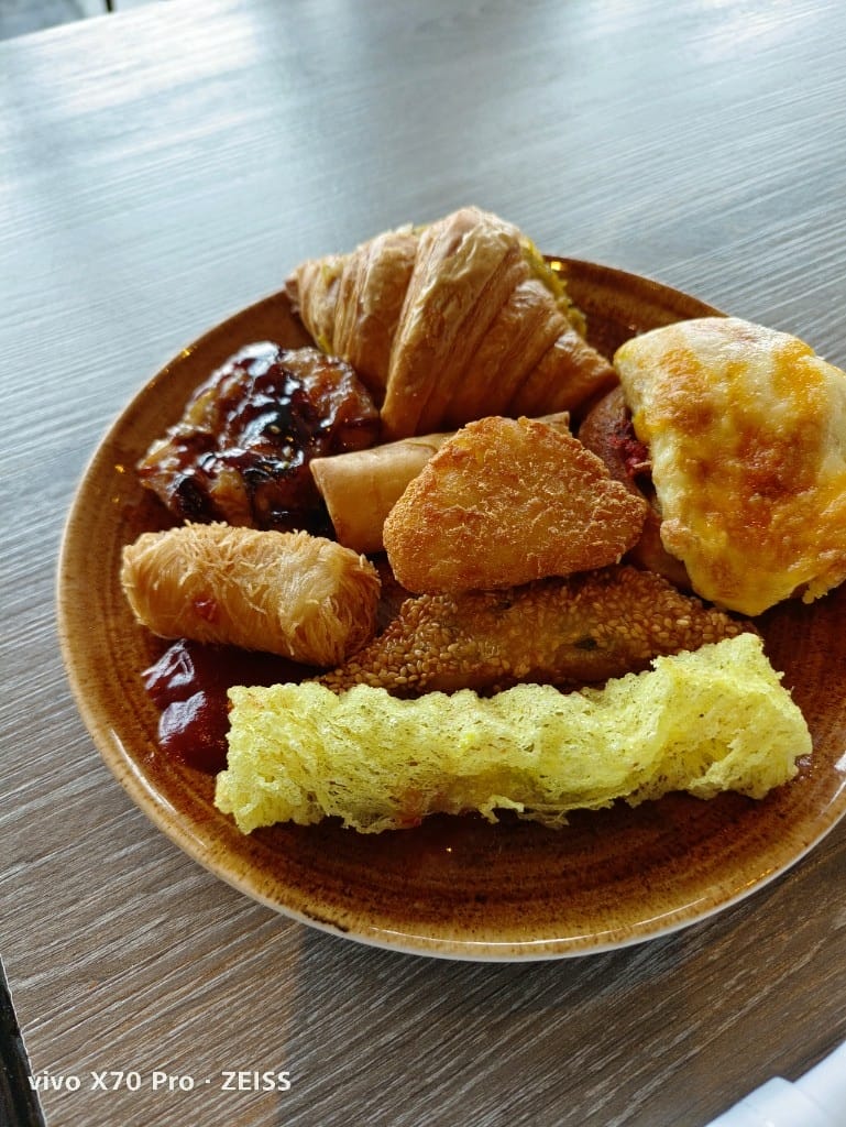 【香港吃到飽】香港W酒店Kitchen早餐，超豐富的自助早餐！20230415