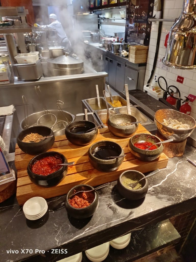 【香港吃到飽】香港W酒店Kitchen早餐，超豐富的自助早餐！20230415
