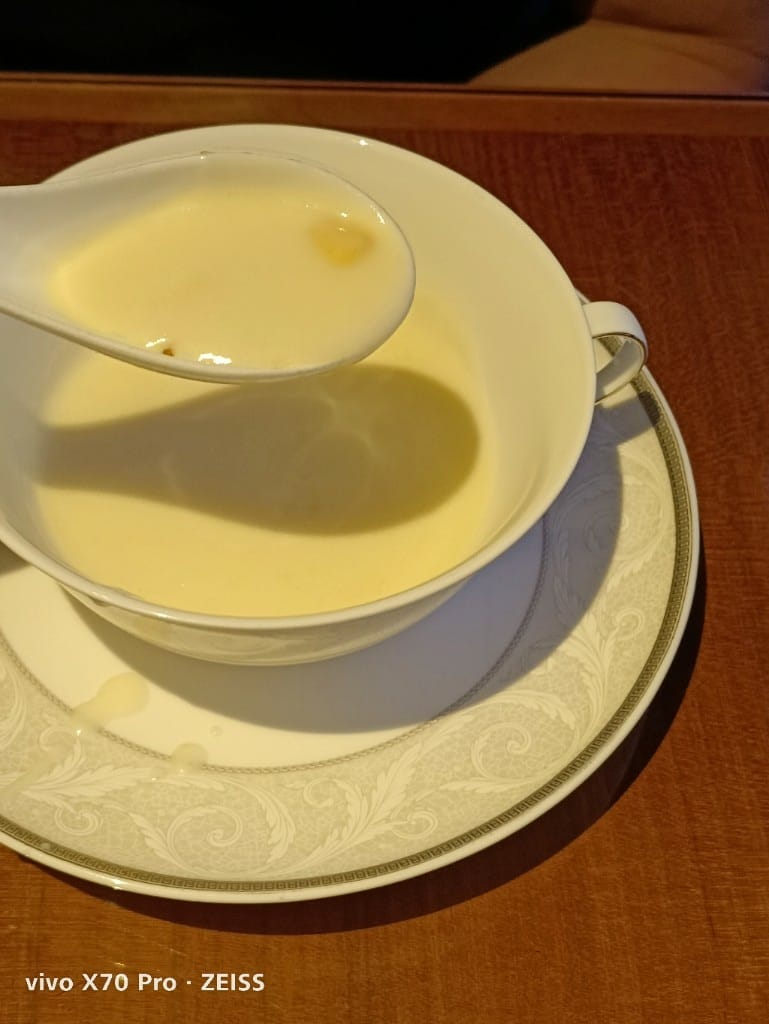 【香港吃到飽】香港麗思卡爾頓酒店行政酒廊晚餐，香檳自由！20230416