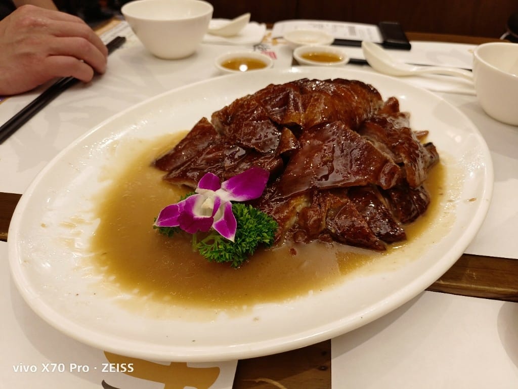 【香港美食】甘牌燒鵝，連續八年獲選米其林指南一星推薦的香港美食