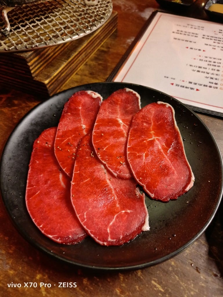 【桃園吃到飽】嘴上功夫嘴邊肉桃園店，便宜好吃的燒肉吃到飽