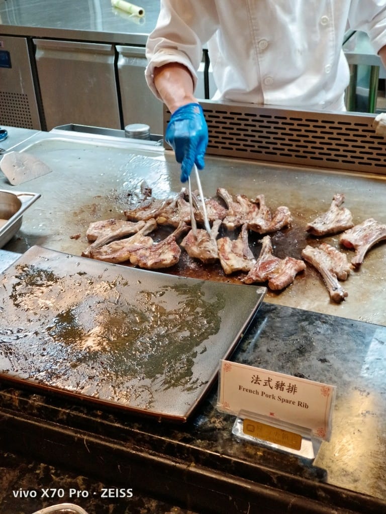【台北吃到飽】圓山大飯店松鶴餐廳平日晚餐
