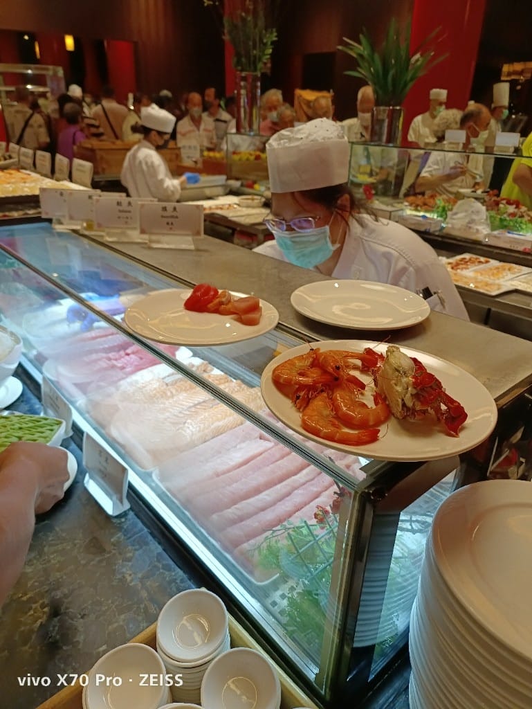 【台北吃到飽】圓山大飯店松鶴餐廳平日晚餐