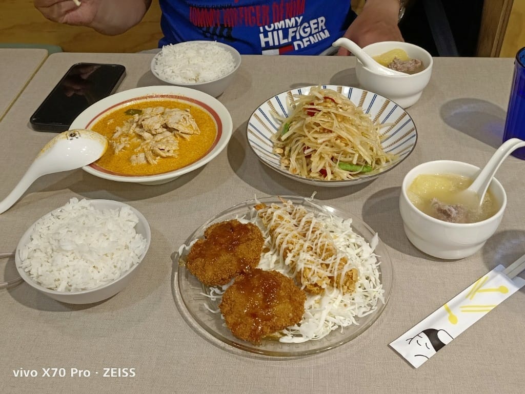 【新莊美食】水上米泰式料理新莊幸福店，號稱新莊最美泰料餐廳