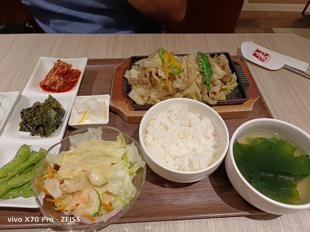 【板橋美食】SAIKABO韓國料理板橋大遠百店，平價美味的韓式料理！