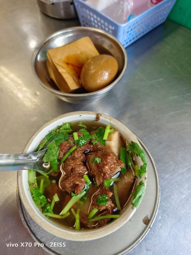 【台北美食】南機場夜市悠遊付回饋50%，還不吃爆！！