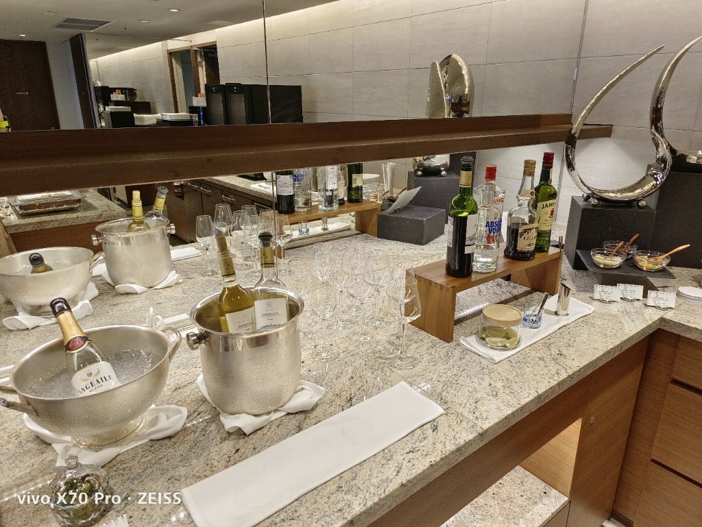【日本沖繩住宿】沖繩島萬麗度假酒店，可以和海豚共游的親子友善飯店