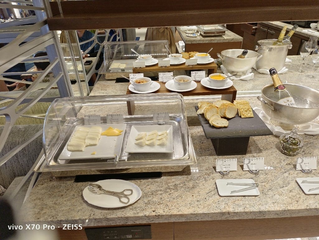 【日本沖繩住宿】沖繩島萬麗度假酒店，可以和海豚共游的親子友善飯店
