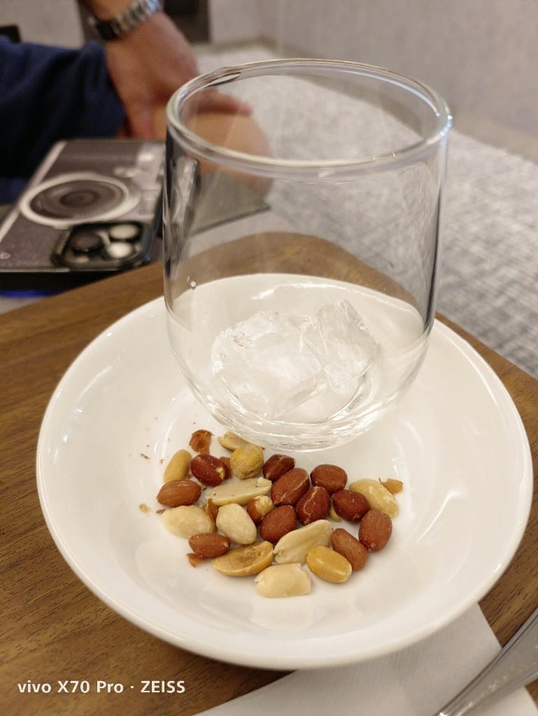 【沖繩吃到飽】那霸國際機場貴賓室，琉輪Lounge