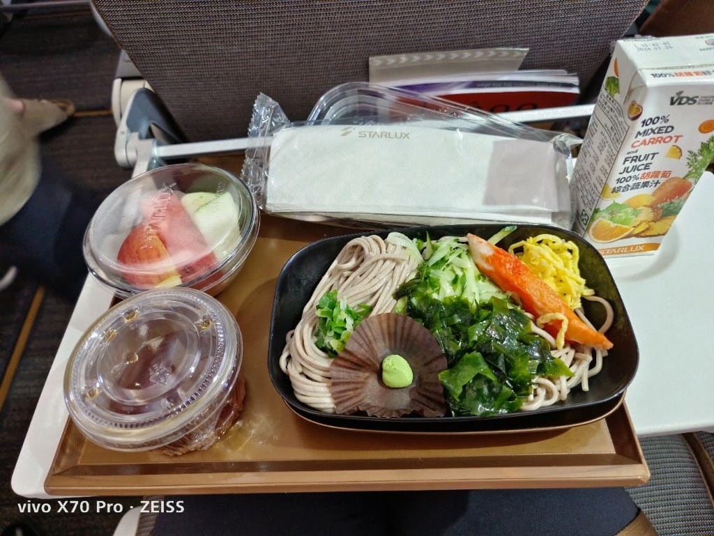 【沖繩吃到飽】那霸國際機場貴賓室，琉輪Lounge