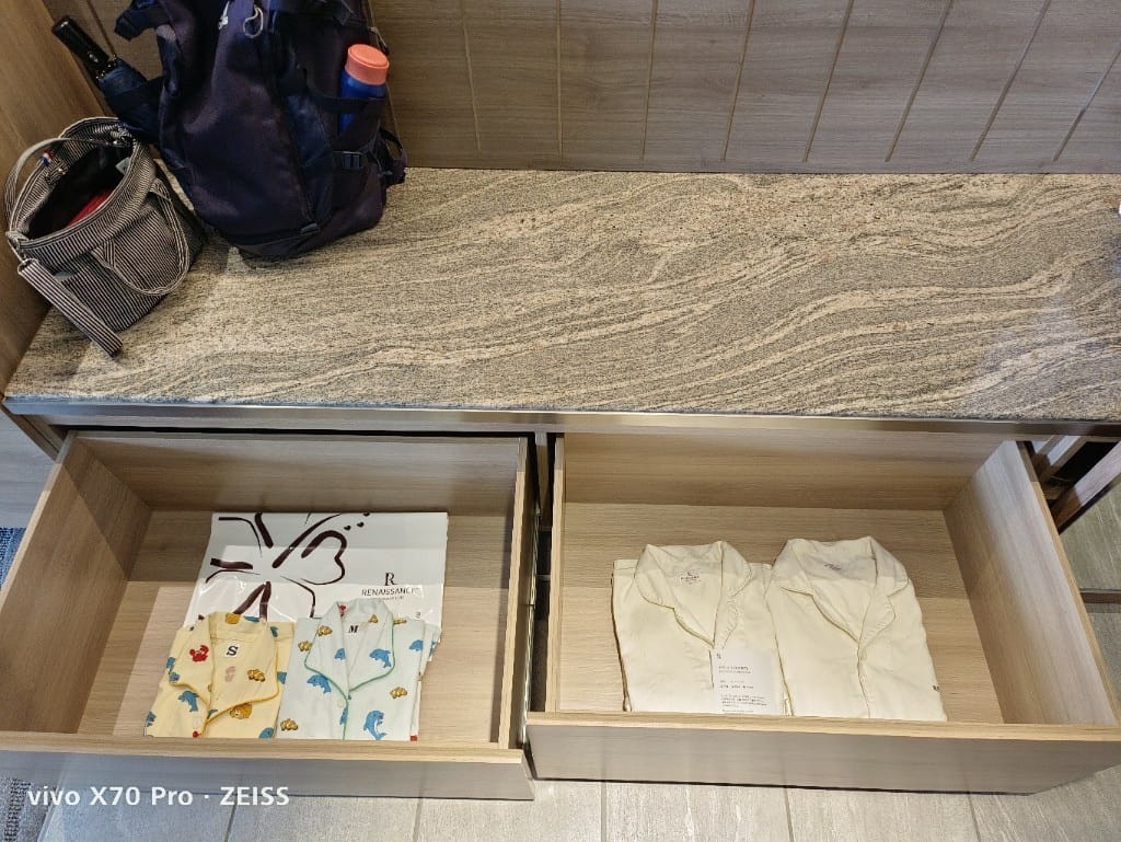 【日本沖繩住宿】沖繩島萬麗度假酒店，可以和海豚共游的親子友善飯店