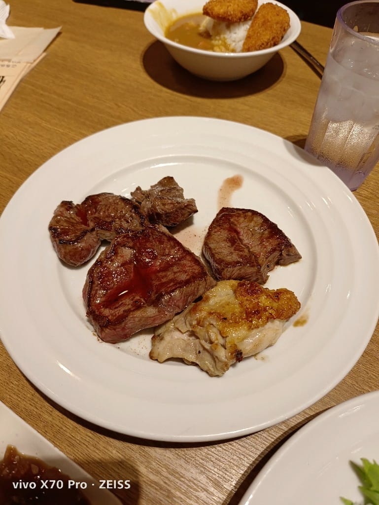 【沖繩吃到飽】BeefRush29，Parcocity 裡的牛排吃到飽 20230522