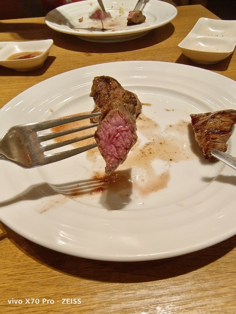 【沖繩吃到飽】BeefRush29，Parcocity 裡的牛排吃到飽 20230522