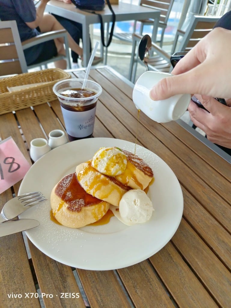 【沖繩美食】瀨長島Umikaji Terrace，幸福鬆餅店 幸せの