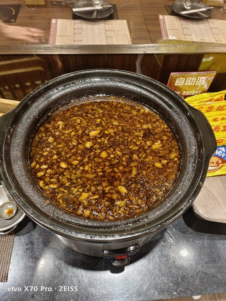 【新莊吃到飽】沐沐鍋物MUMU新莊中平店，八方悅二代店，自助吧吃到飽3訪